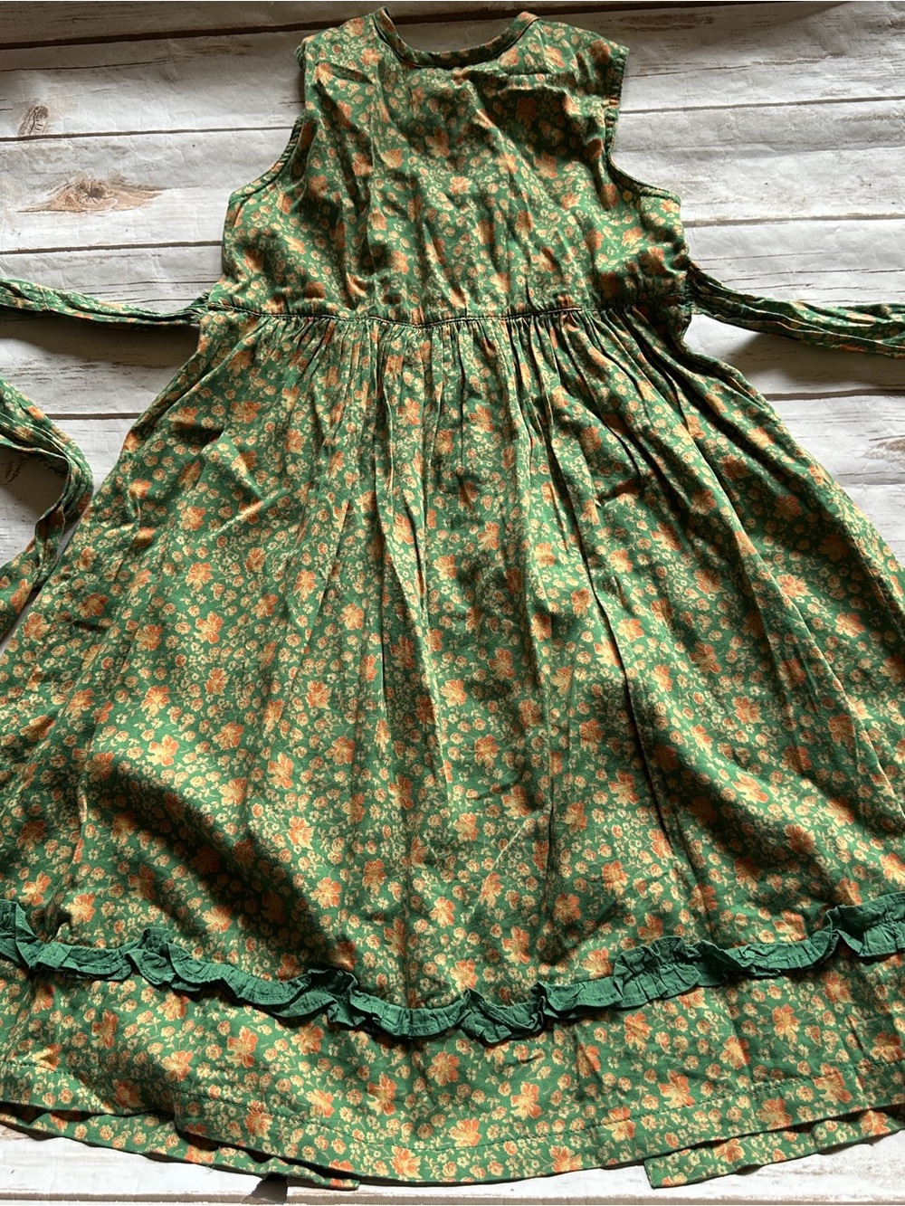 Cornelloki green floral dress vguc 3/4 - Picture 8 of 8
